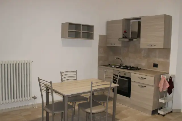 Zweizimmerwohnung in Via Fratelli Giolito 42, Vercelli - Foto 1