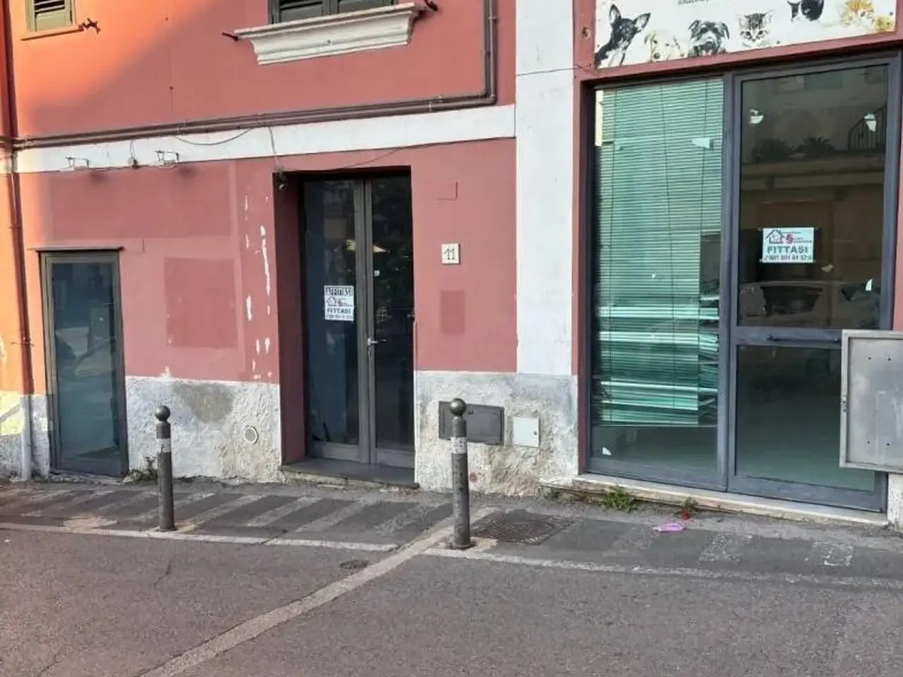 Locale commerciale in Via Luigi De Feo 13 Vico Equense, Vico Equense, {3} - Foto 2