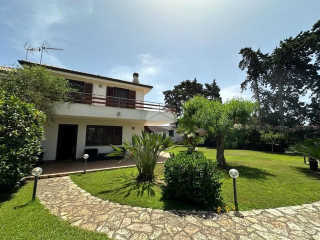 Villa in Via dei Greci, Terrasini - Foto 1