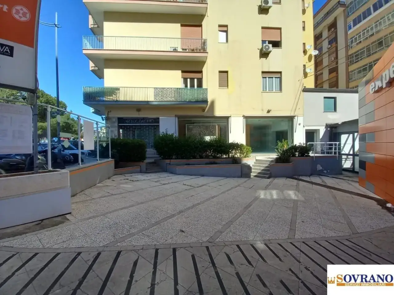 Negozio in Via Generale di Maria 85/F - 87, Palermo, {3} - Foto 2