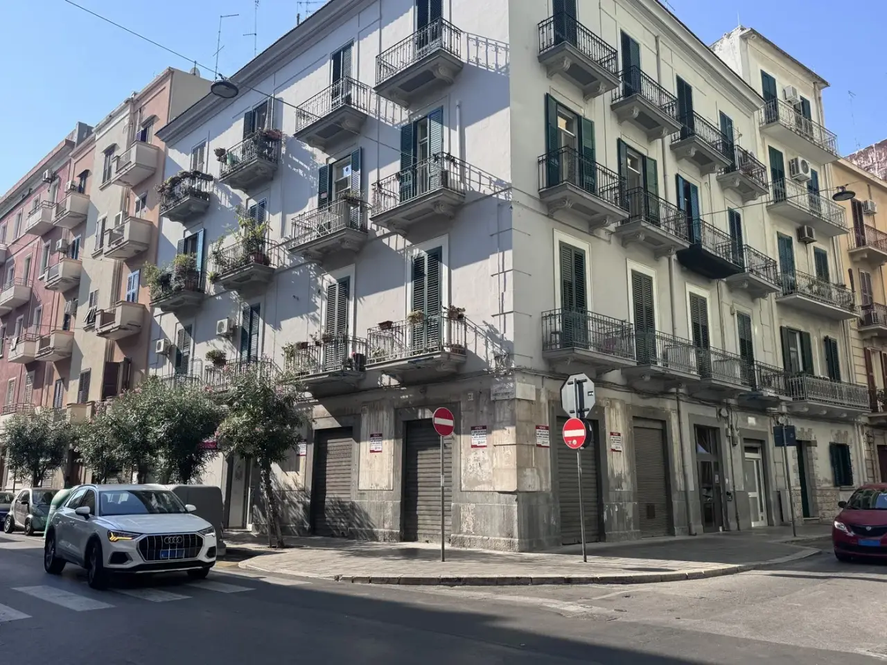 Negozio in Corso Sonnino  121 a- B, Bari, {3} - Foto 1