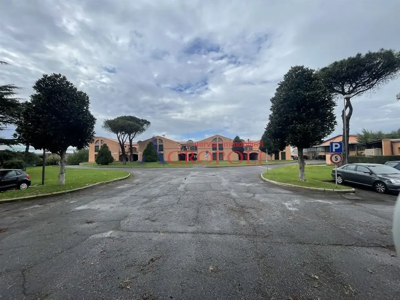 Locale commerciale in , Roma, {3} - Foto 2