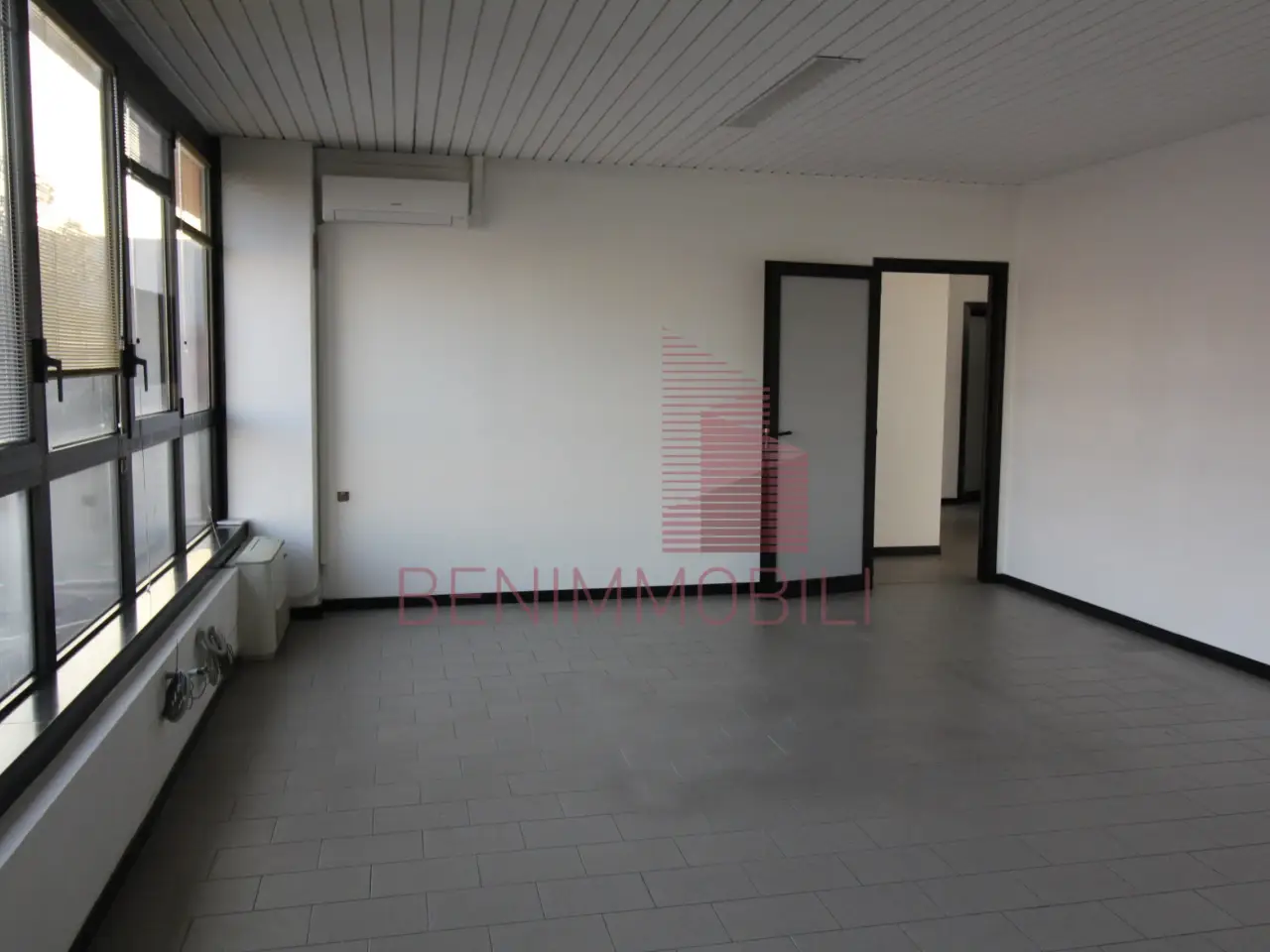 Ufficio in Via Cassala 66/a, Brescia, {3} - Foto 1
