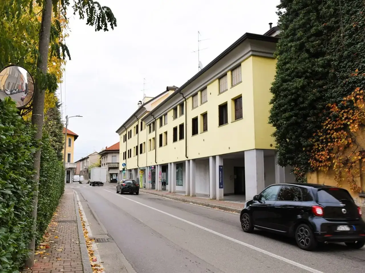 Negozio in Viale Brianza 50, Meda, {3} - Foto 1