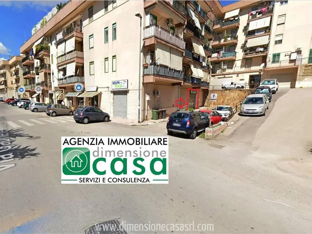 Locale commerciale in Via Amico Valenti G 35, Caltanissetta, {3} - Foto 1