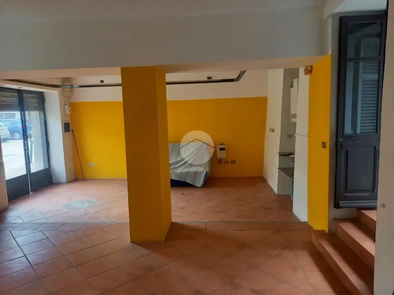 Negozio in Piazza Bellingeri 10, Alpignano, {3} - Foto 1