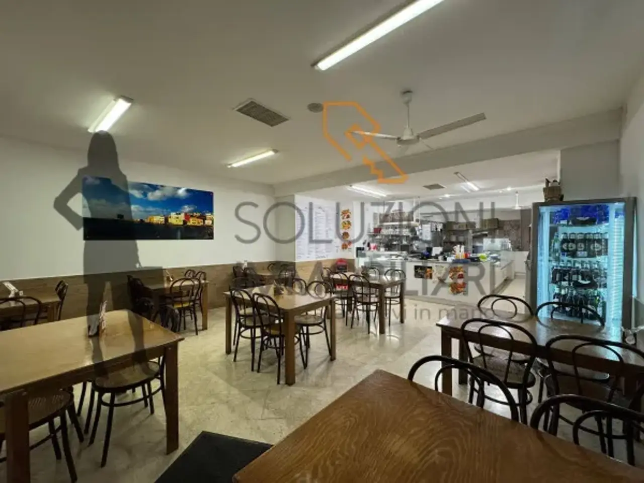 Pizzeria in Piazza Notai, Trapani, {3} - Foto 2