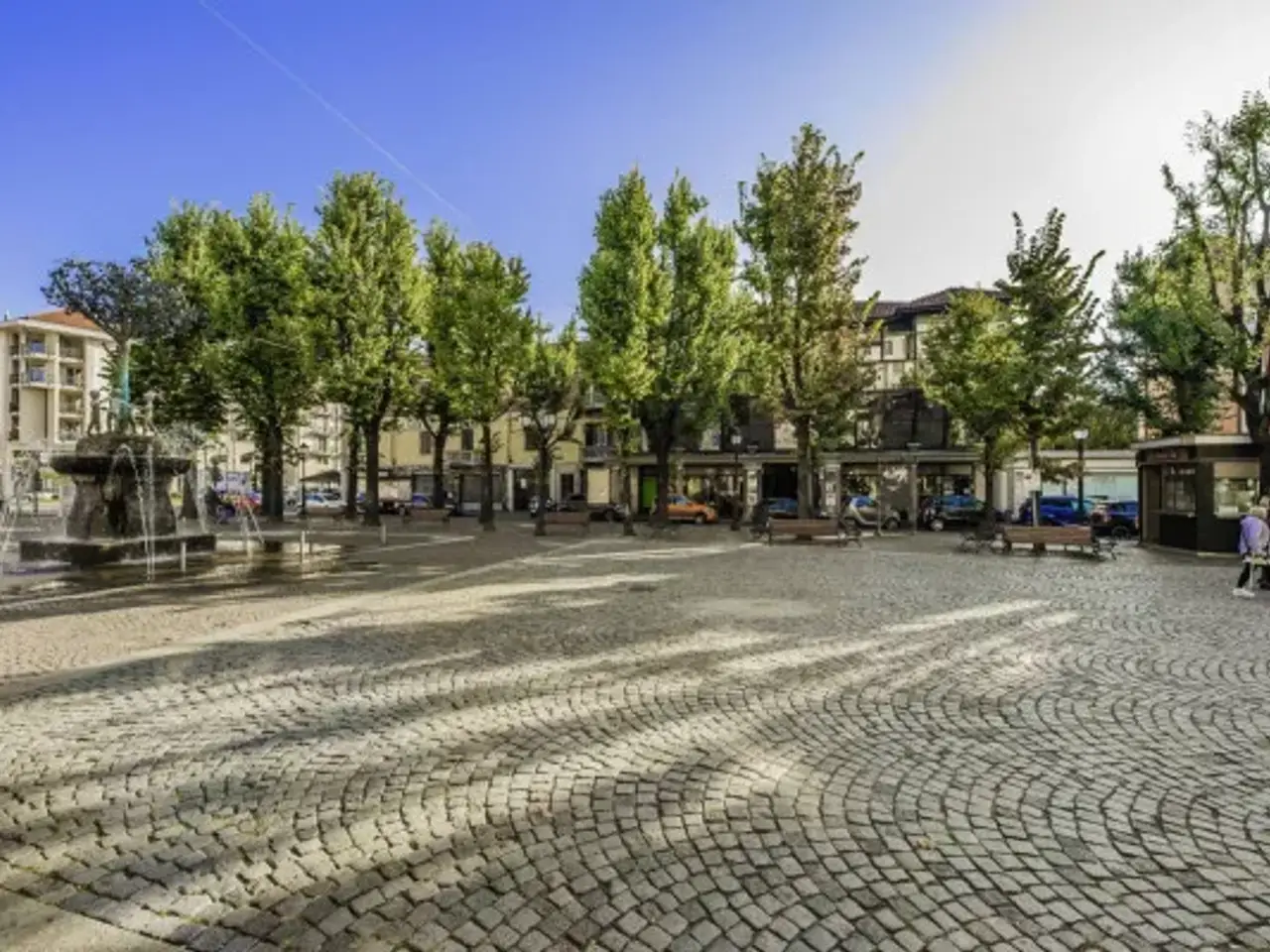 Negozio in Piazza Martiri della Libertà 9, Rivoli, {3} - Foto 1
