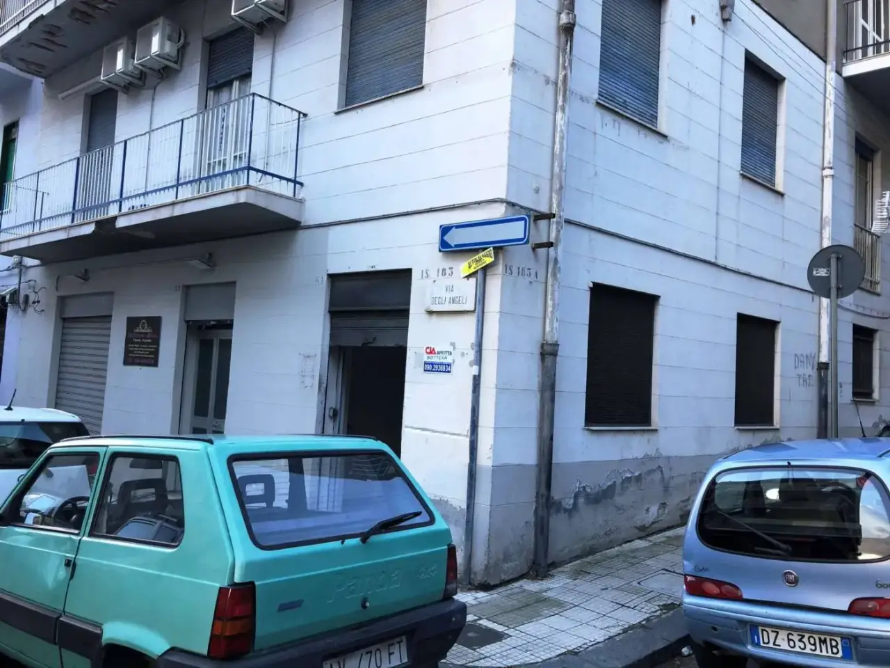 Locale commerciale in Via degli Angeli 61, Messina, Messina, {3} - Foto 2