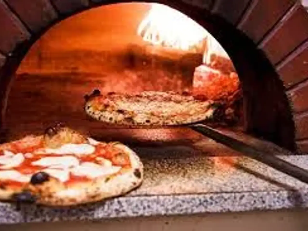 Pizzeria in , Udine, {3} - Foto 1
