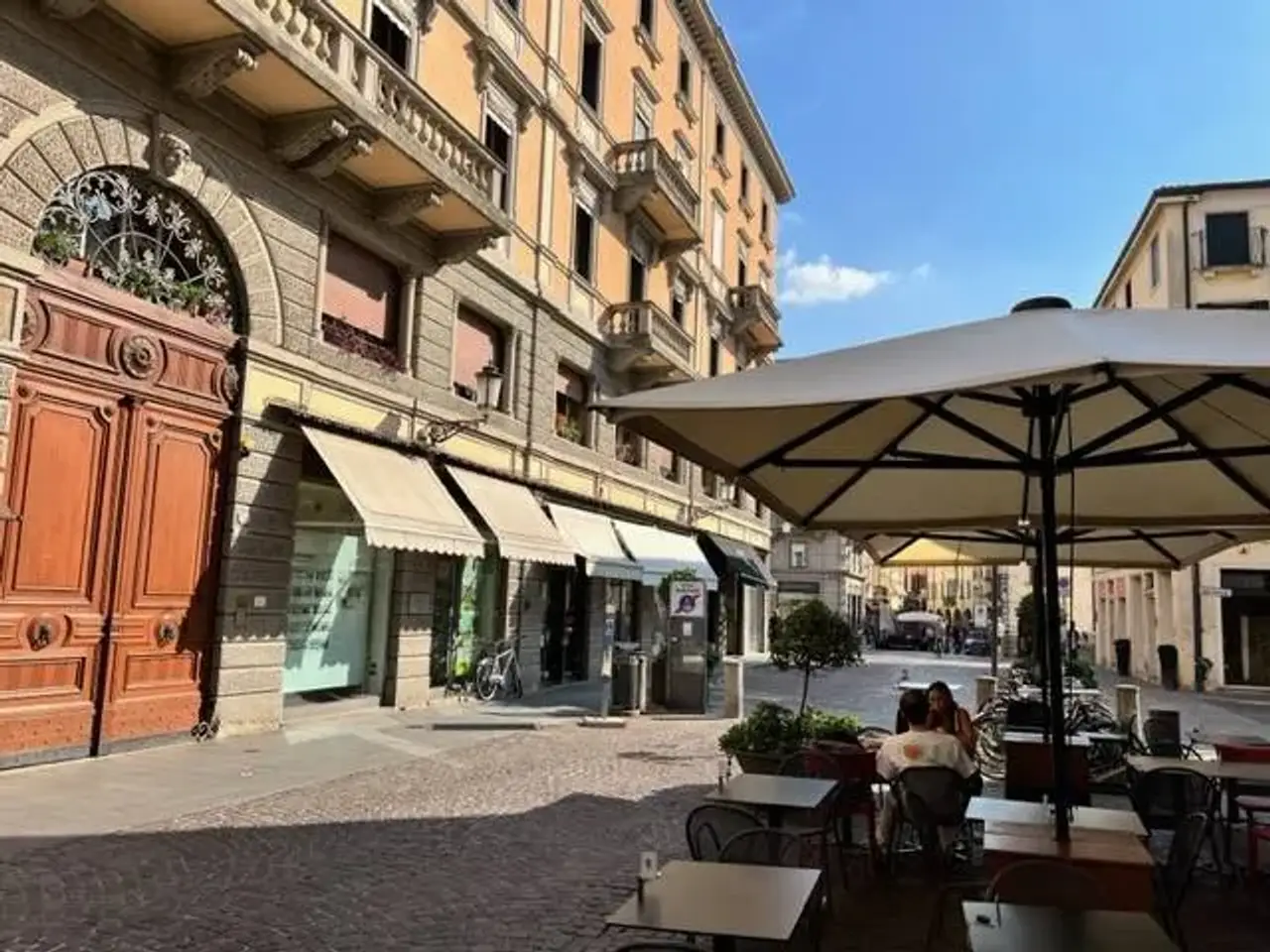 Locale commerciale in Via Roma, Padova, Padova, {3} - Foto 2