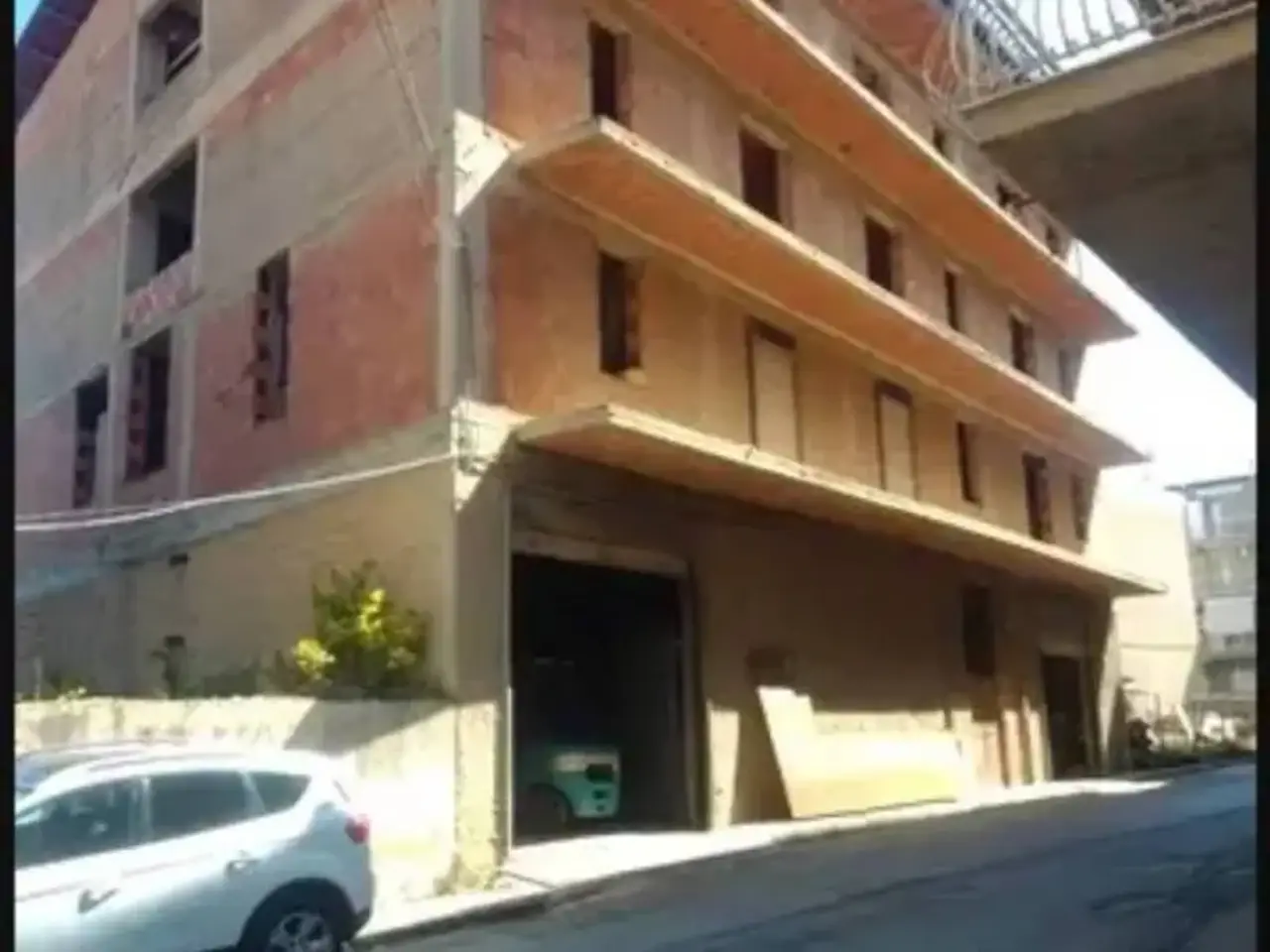Palazzina commerciale in Via Rosario di Salvo, Favara, {3} - Foto 1