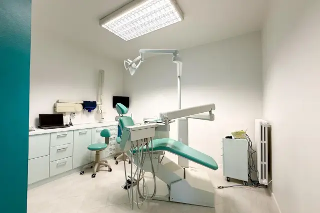insertion image