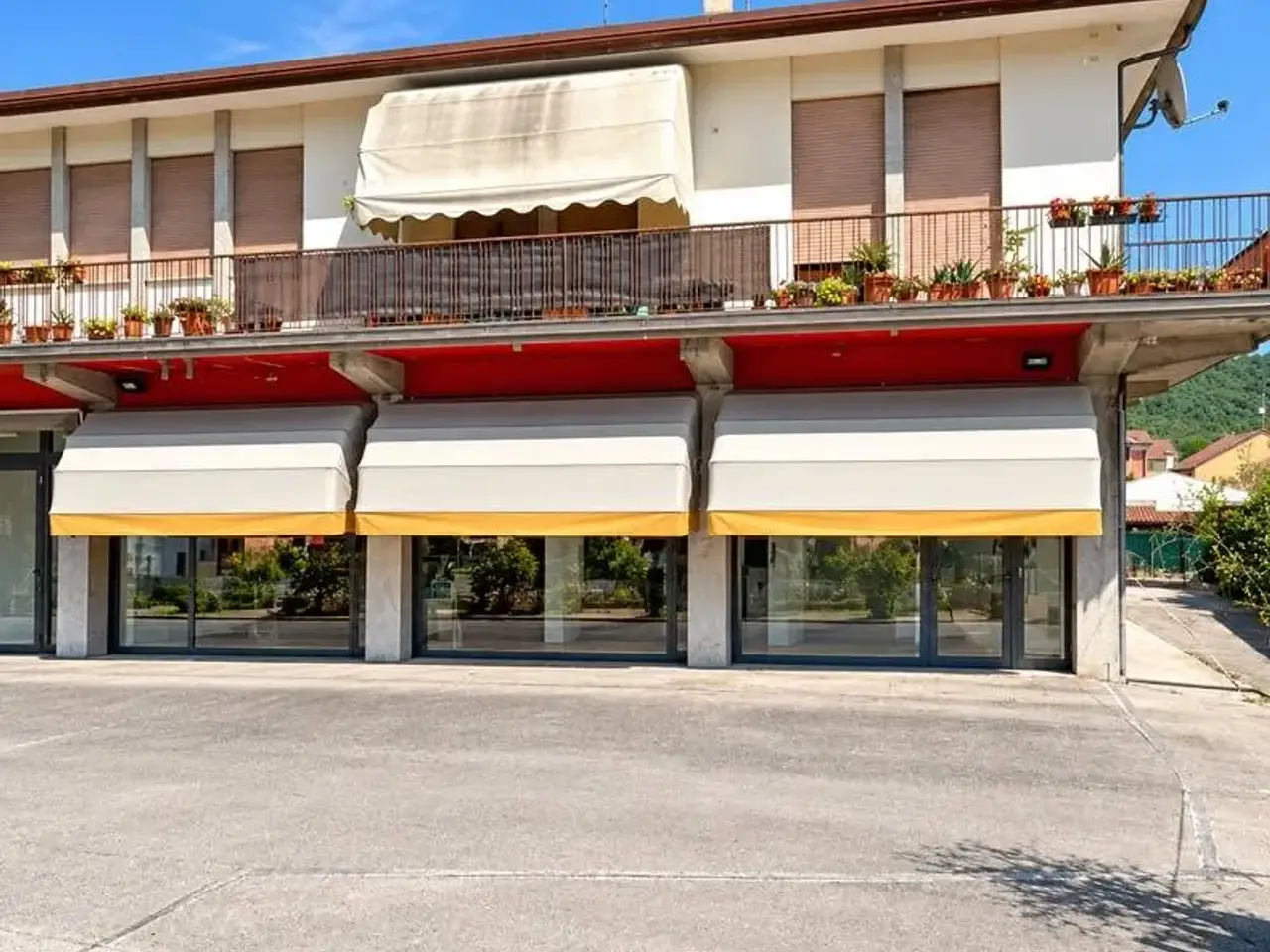 Negozio in , Rovolon, {3} - Foto 2