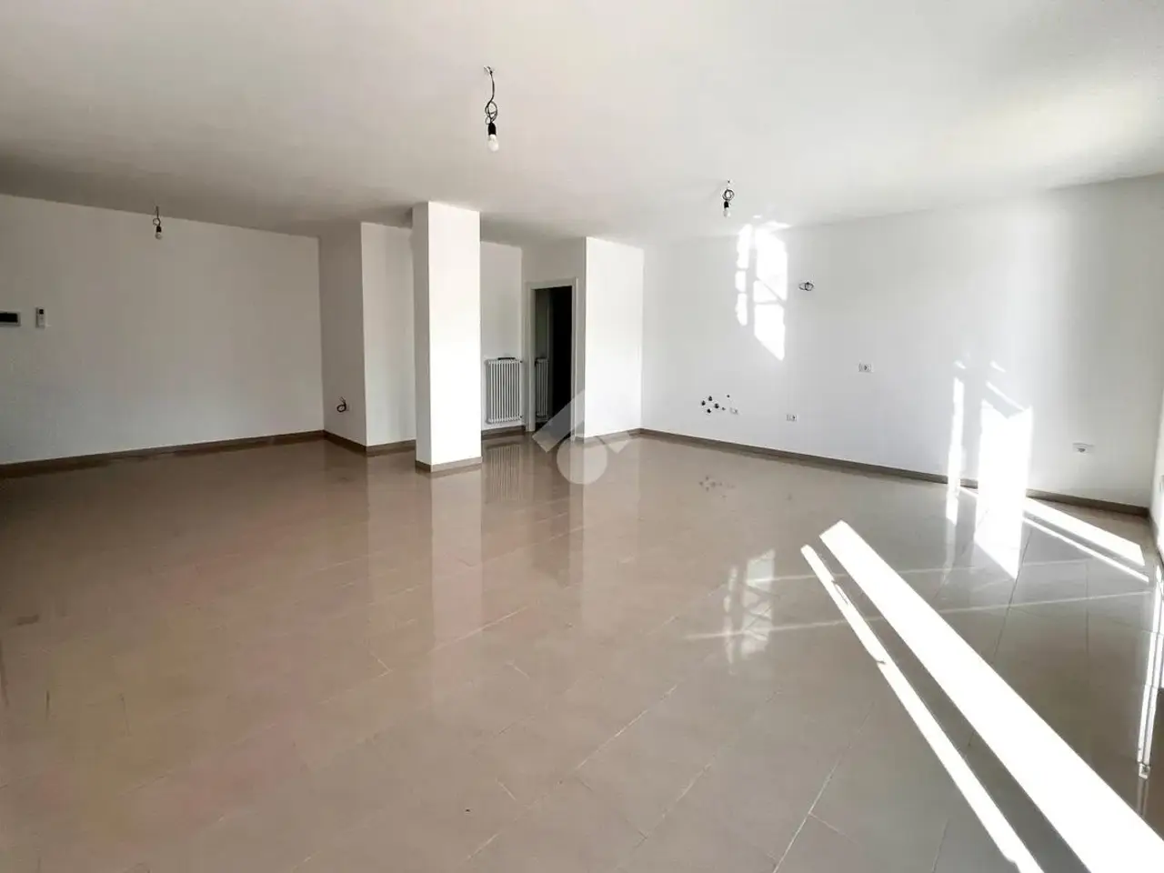 Ufficio in Viale Europa 21, Mosciano Sant'Angelo, {3} - Foto 2