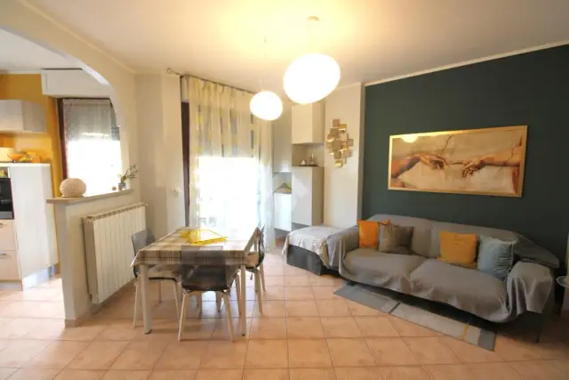 2-room flat in Via Roma 29, Trofarello - Photo 1