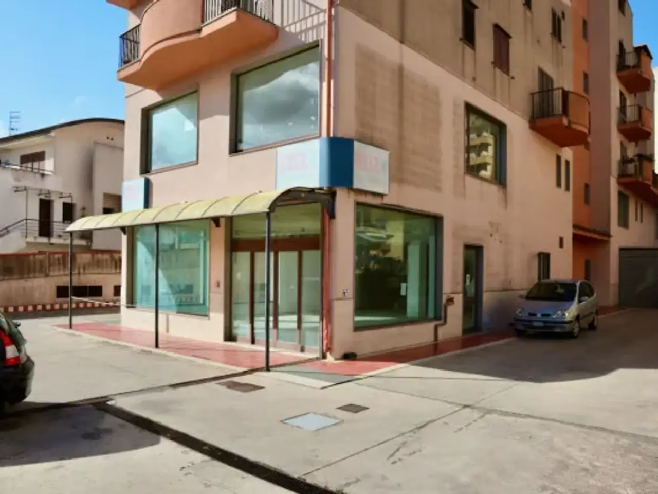 Negozio in Via Cupoletti 31, Ragusa, {3} - Foto 1