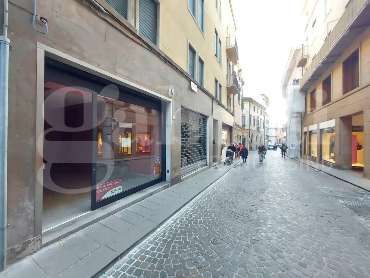 Negozio in Via Martiri della Libertà, Treviso, {3} - Foto 1