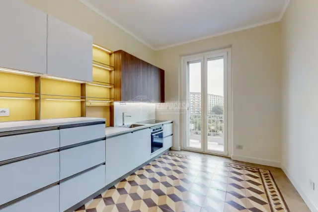 4-room flat in Corso Bramante 59, Torino - Photo 1