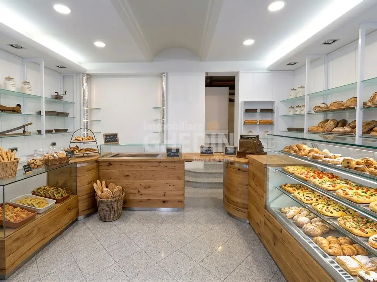 Rosticceria in , Conegliano, {3} - Foto 1