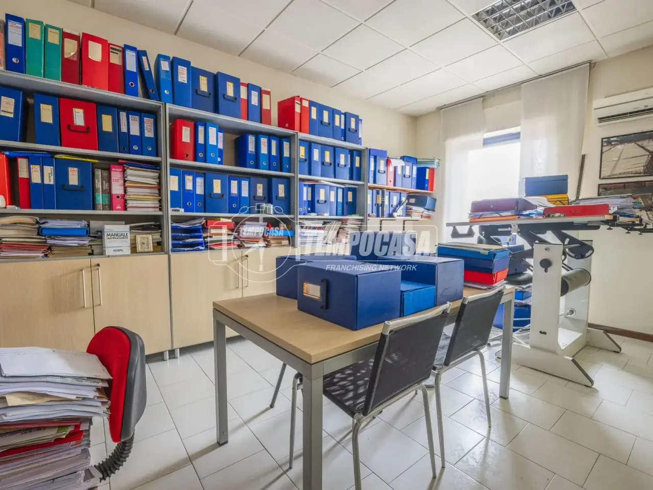 Ufficio in Viale dell'Industria, Corridonia, {3} - Foto 2