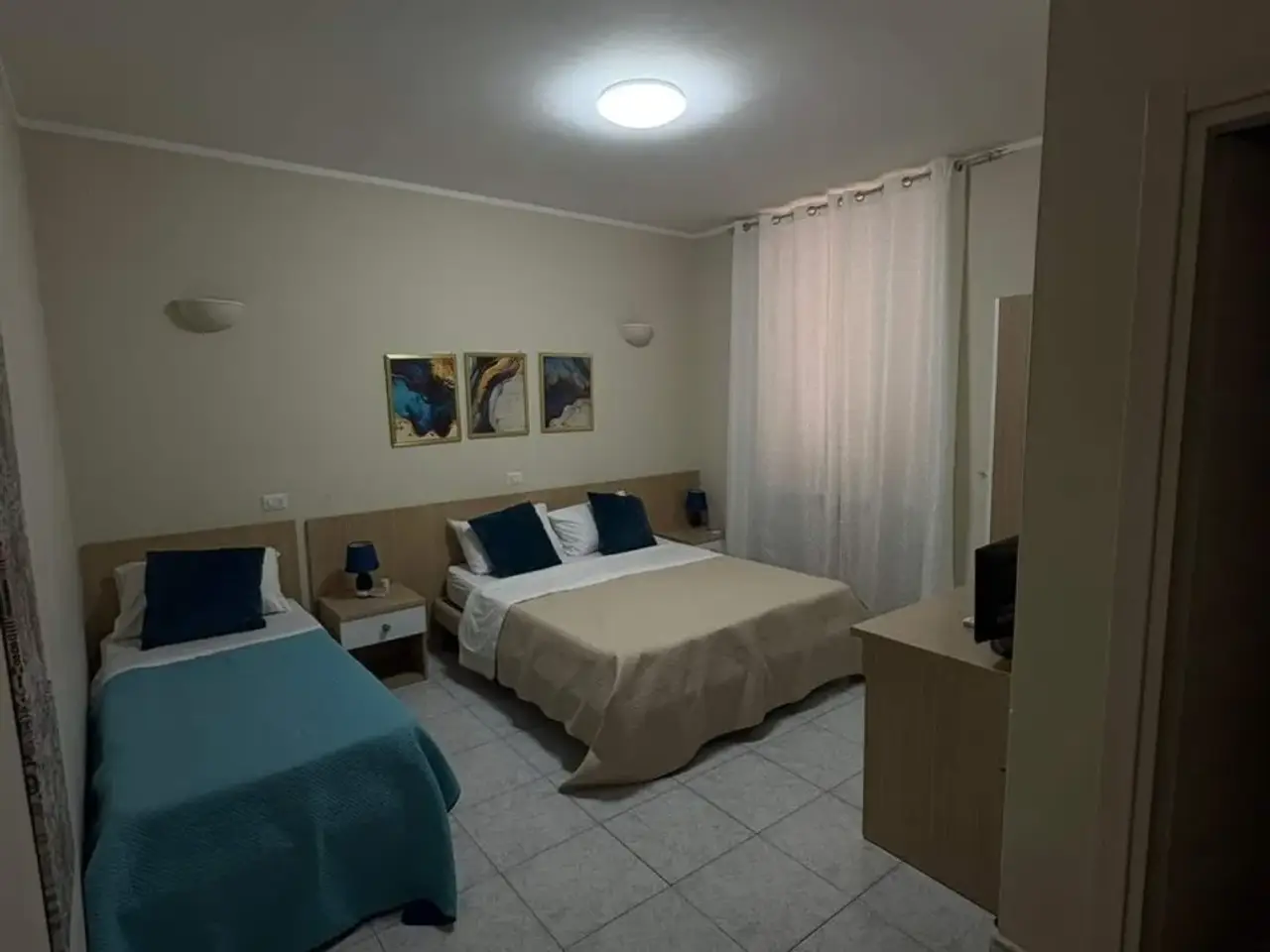 Hotel in , Caserta, {3} - Foto 1