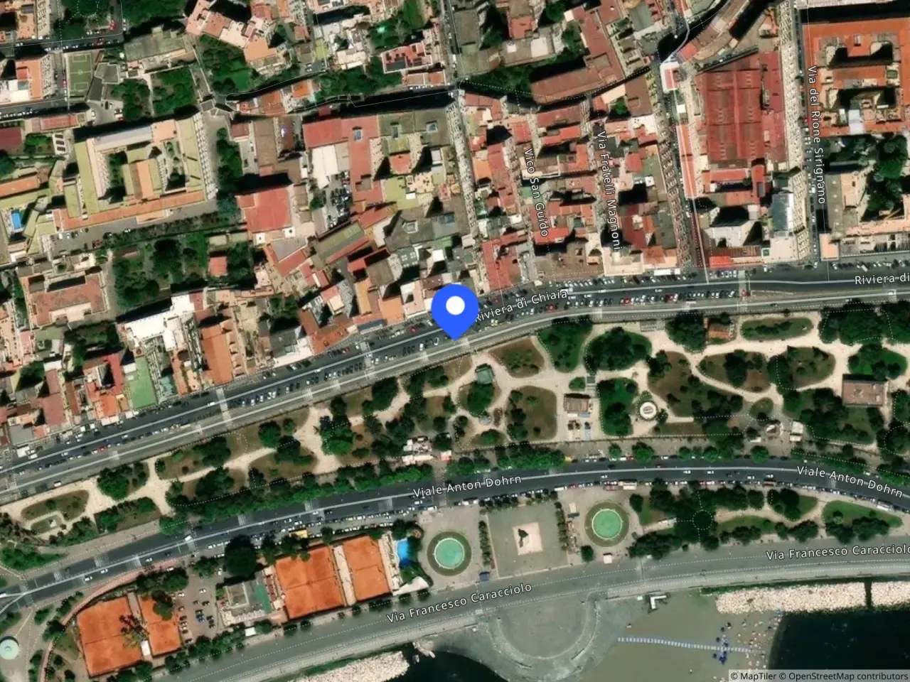 Magazzino in Riviera di Chiaia, 146, 80122 Napoli Na, Italia 146, Napoli, {3} - Foto 1