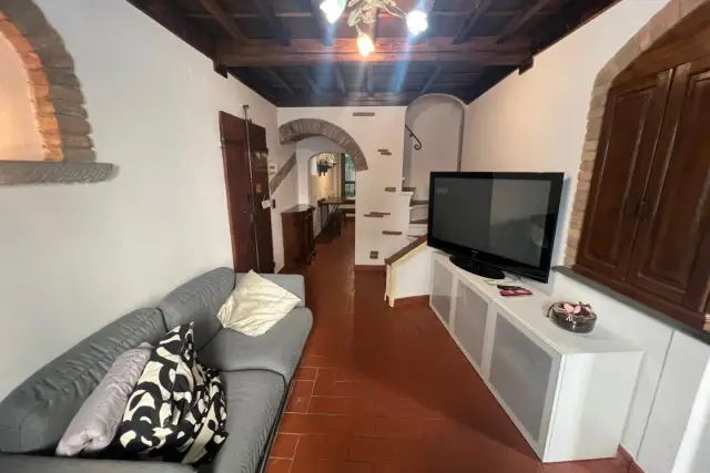 4-room flat, Cerreto Guidi - Photo 1