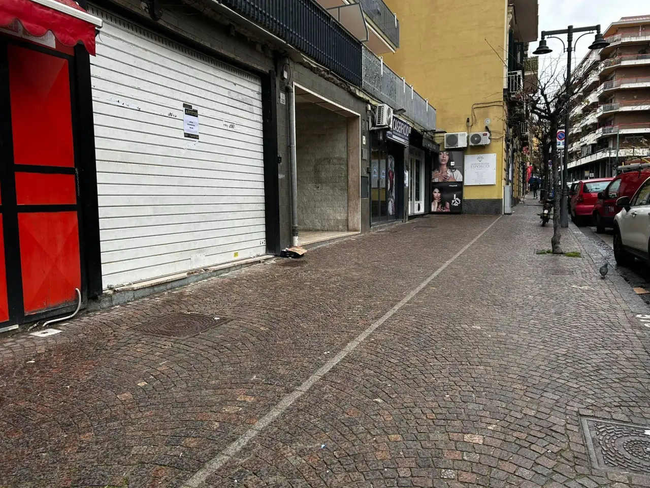 Negozio in Corso Umberto I, San Giorgio A Cremano, {3} - Foto 1