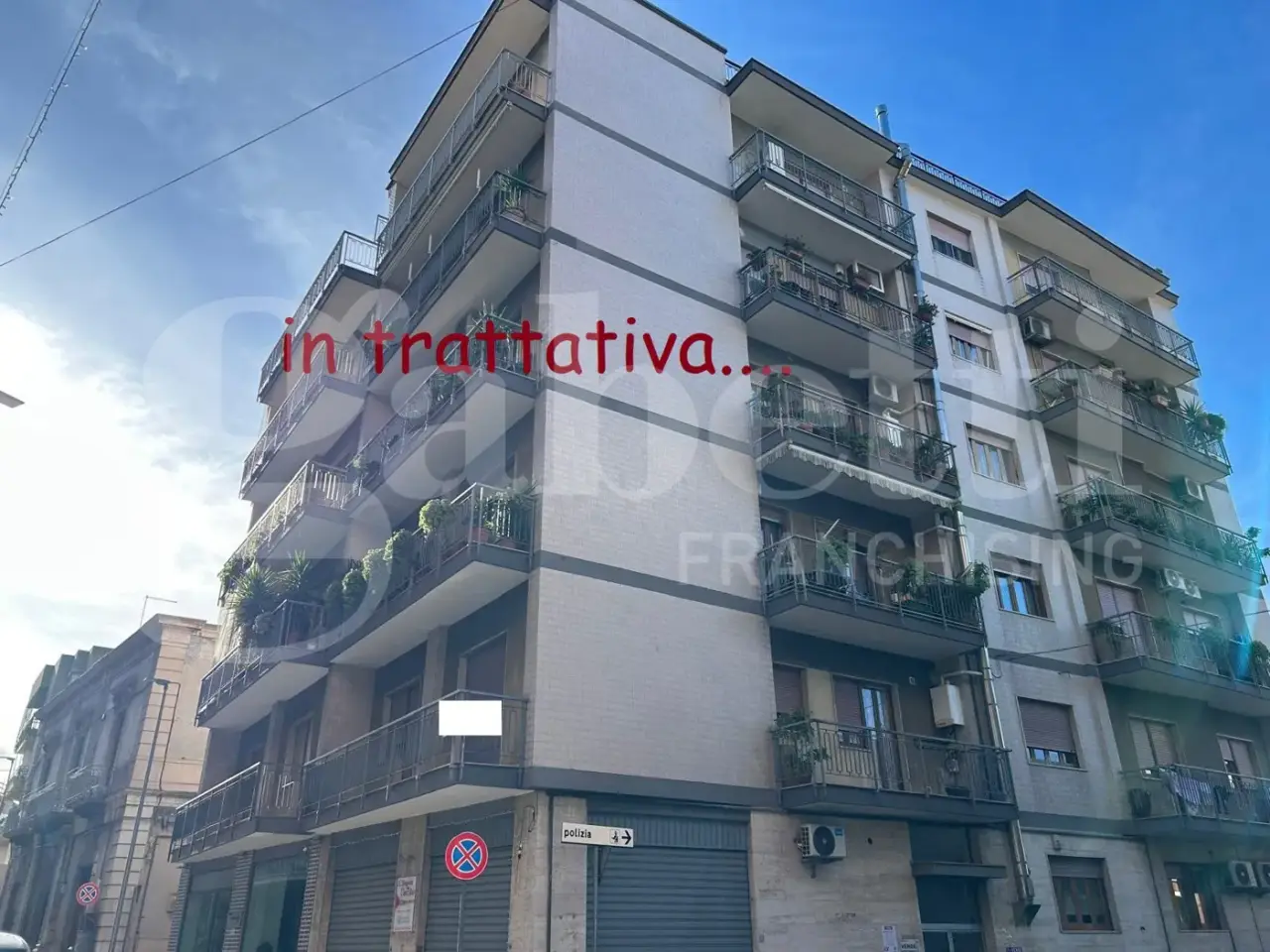 Ufficio in Via Luigi Settembrini 1, Canosa Di Puglia, {3} - Foto 1