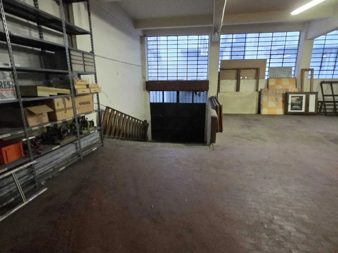 Magazzino in Via Elvo, Torino, {3} - Foto 2