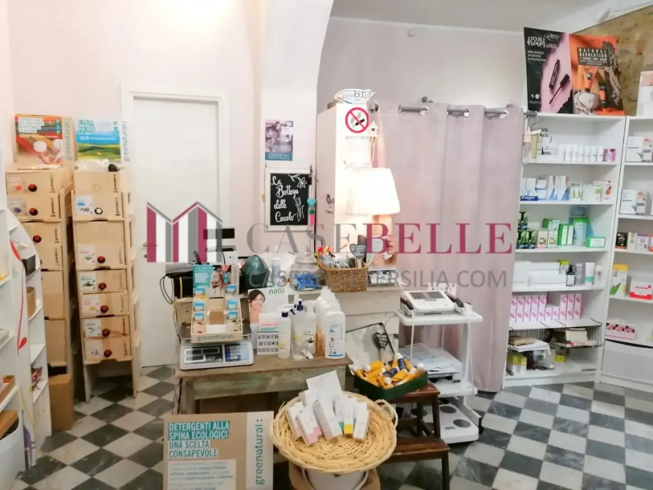 Esercizio commerciale in , Massa, {3} - Foto 2