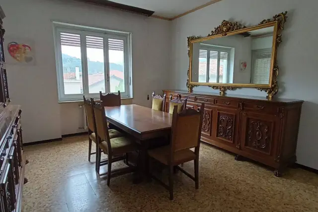 4-room flat in Via Caduti della Libertà, Cumiana - Photo 1