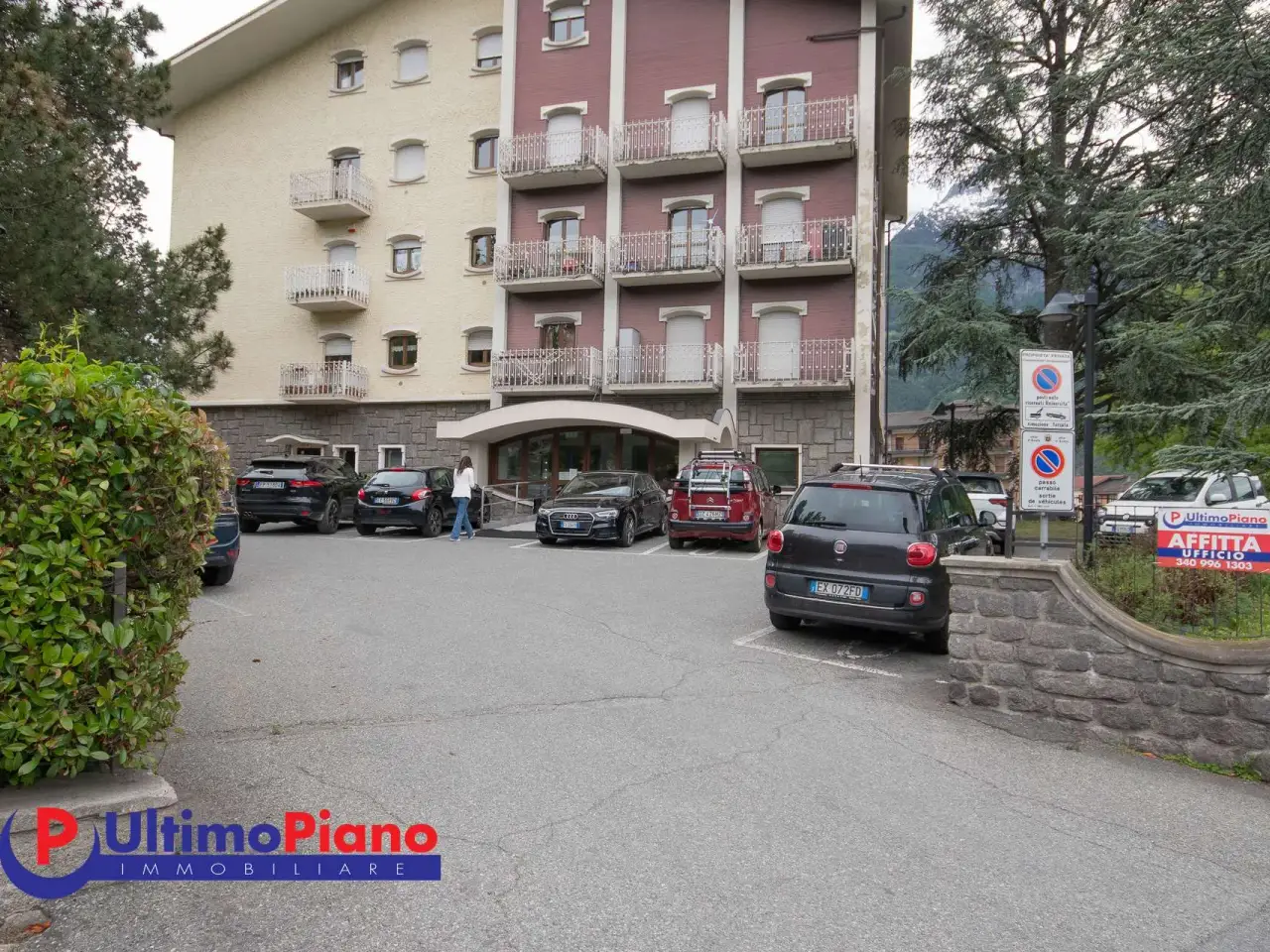 Ufficio in Via Duca degli Abruzzi  4, Aosta, {3} - Foto 1