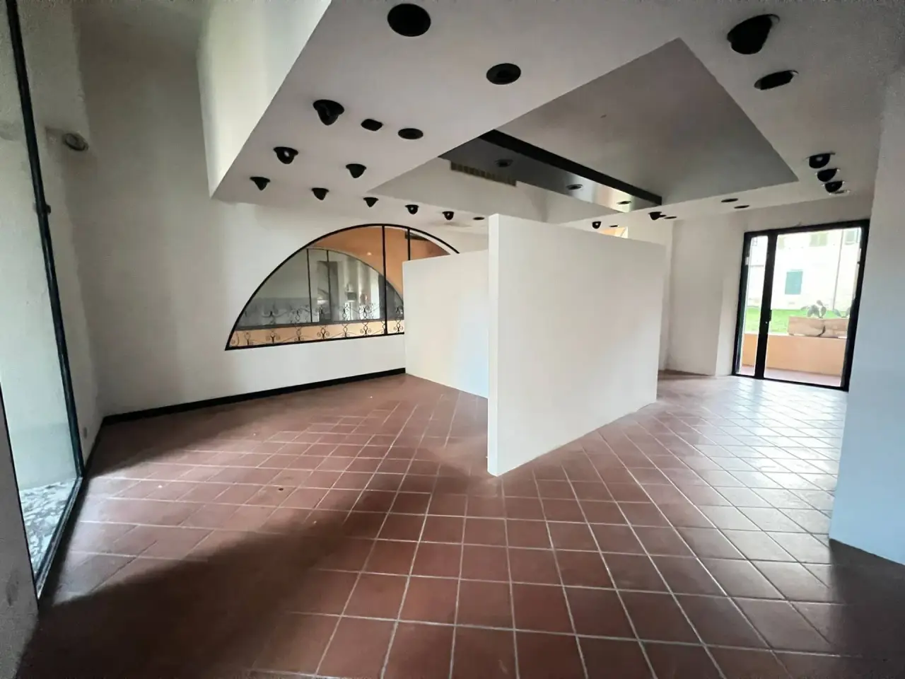 Esercizio commerciale in Corso Italia, Pisa, {3} - Foto 1