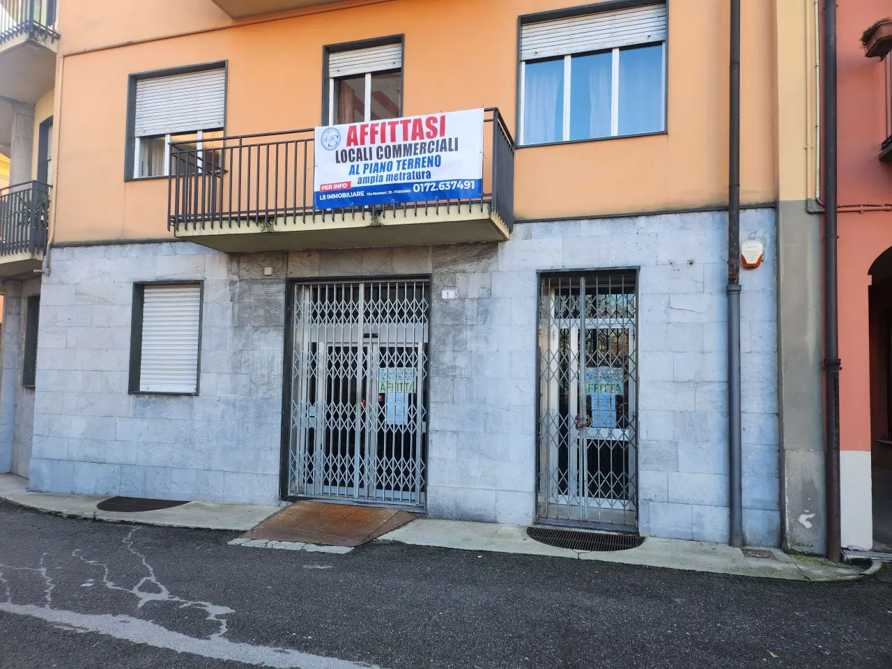 Negozio in , Fossano, {3} - Foto 1