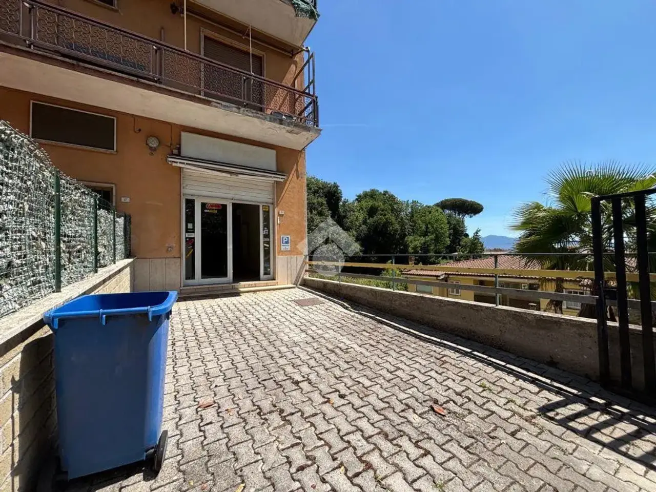 Negozio in Via della Madonnella 19, Riano, {3} - Foto 2