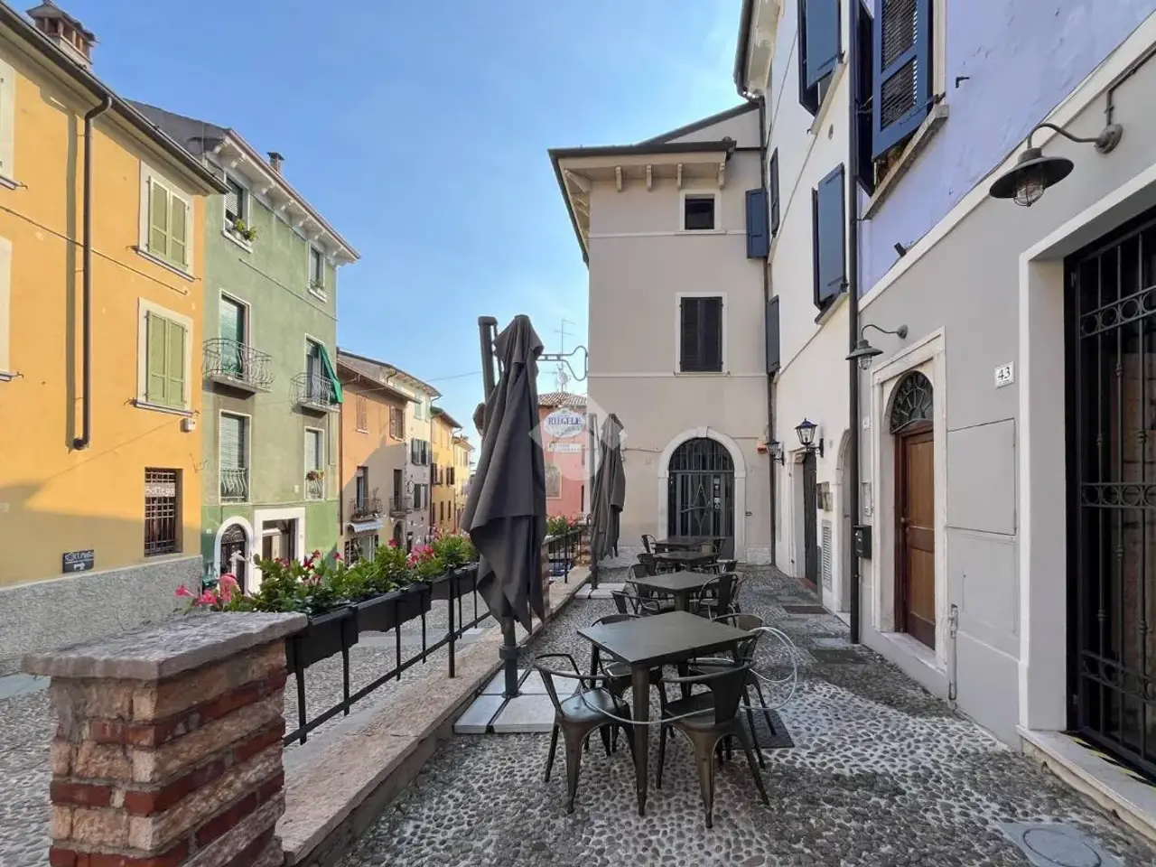 Negozio in Via Castello 33, Desenzano Del Garda, {3} - Foto 2