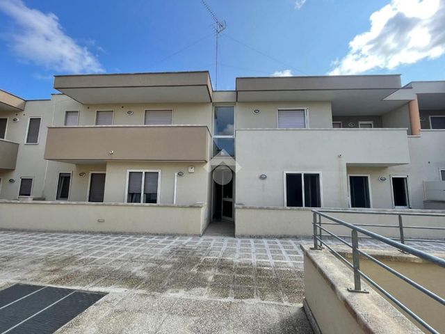 Trilocale in Via Benedetto Brin 23, Brindisi - Foto 1