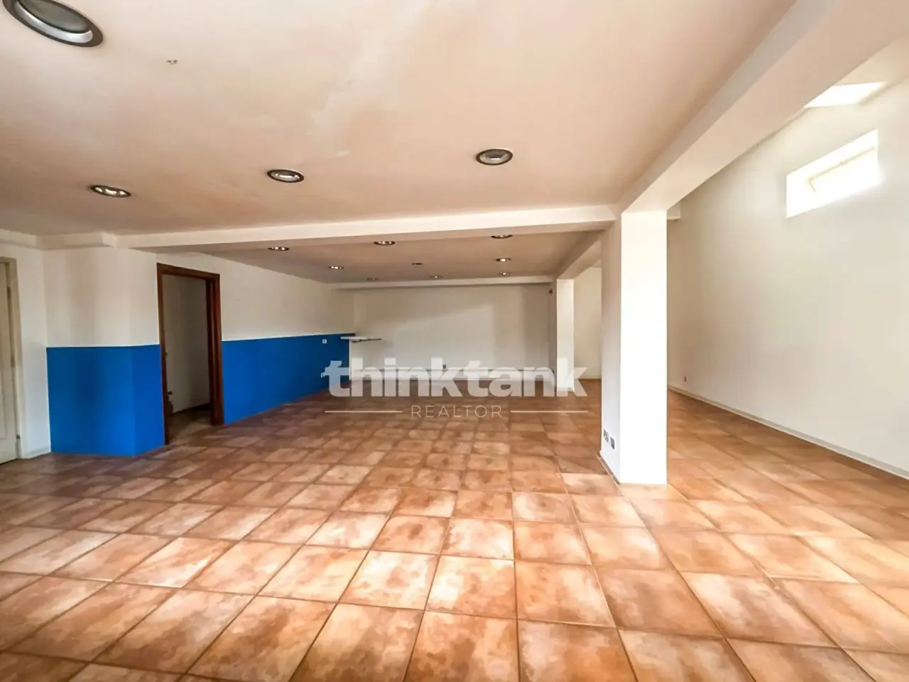 Negozio in Corso Sicilia, Tremestieri Etneo, {3} - Foto 2