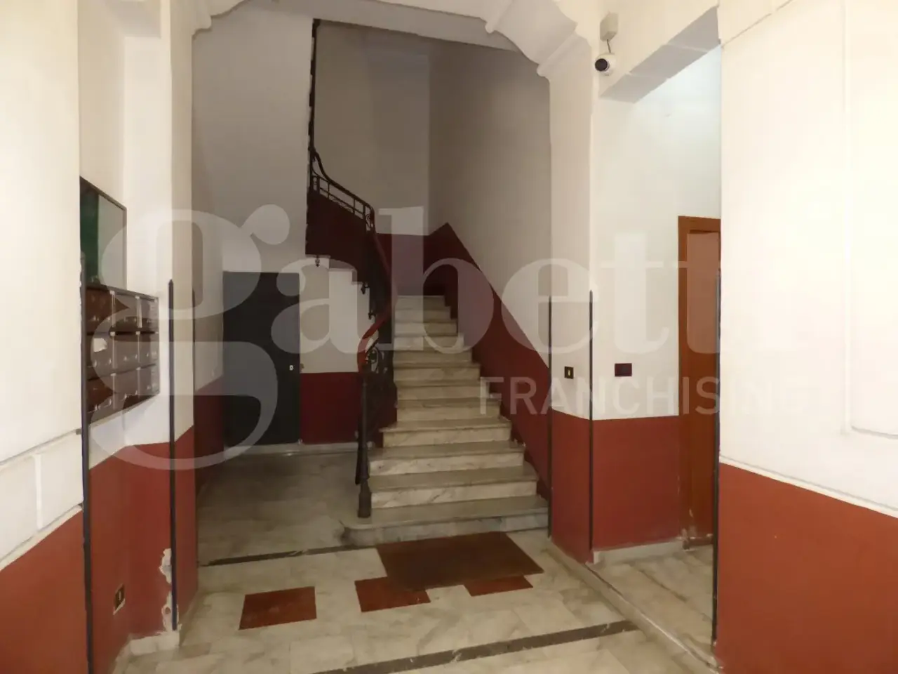 Magazzino in Via Francesco Paolo Perez 74, Palermo, {3} - Foto 1
