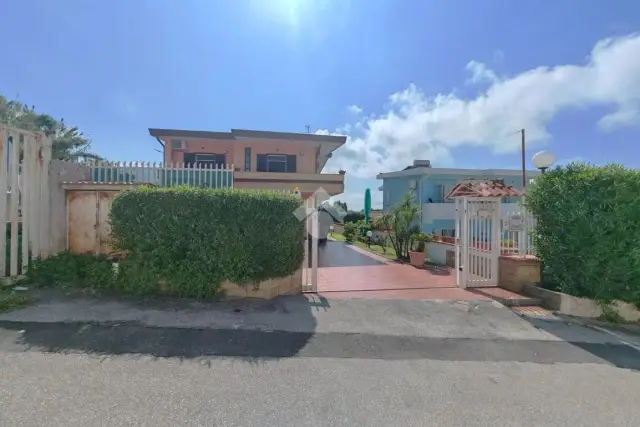 Villa in Via Monterusso, Pozzuoli - Foto 1