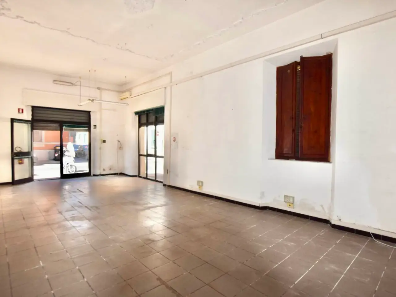 Ufficio in  Piombino, Livorno, Piombino, {3} - Foto 2