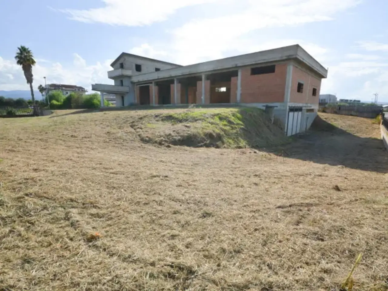 Capannone in Corigliano-Rossano - C.da Cantinella - Loc. Marinette, Snc, Crotone, {3} - Foto 1