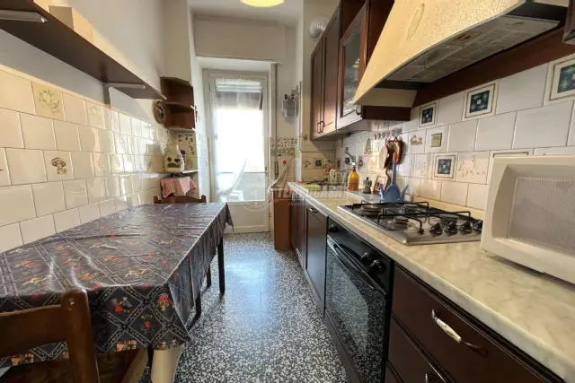 4-room flat in Via Pellegrino Pellegrini 2, Monza - Photo 1