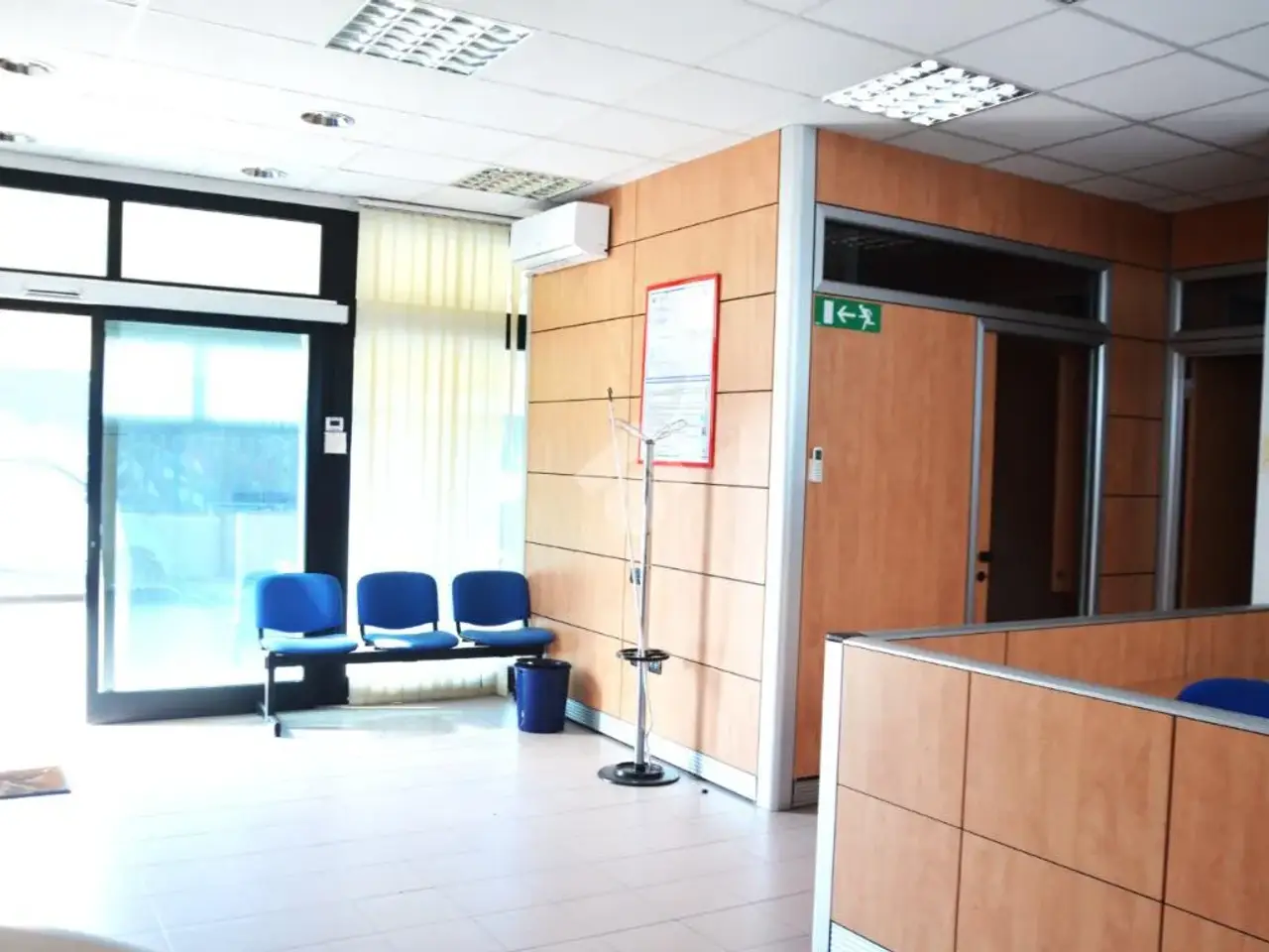 Ufficio in Via Semelia 2, Cagliari, {3} - Foto 1