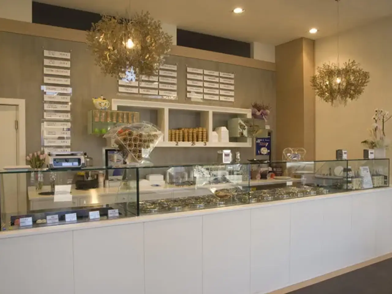 Gelateria in Viale San Concordio, Lucca, {3} - Foto 1