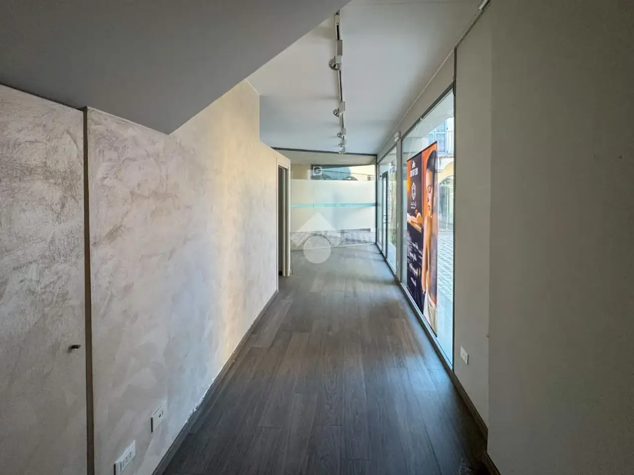 Negozio in Corso Vittorio Emanuele II 208, Piacenza, {3} - Foto 2