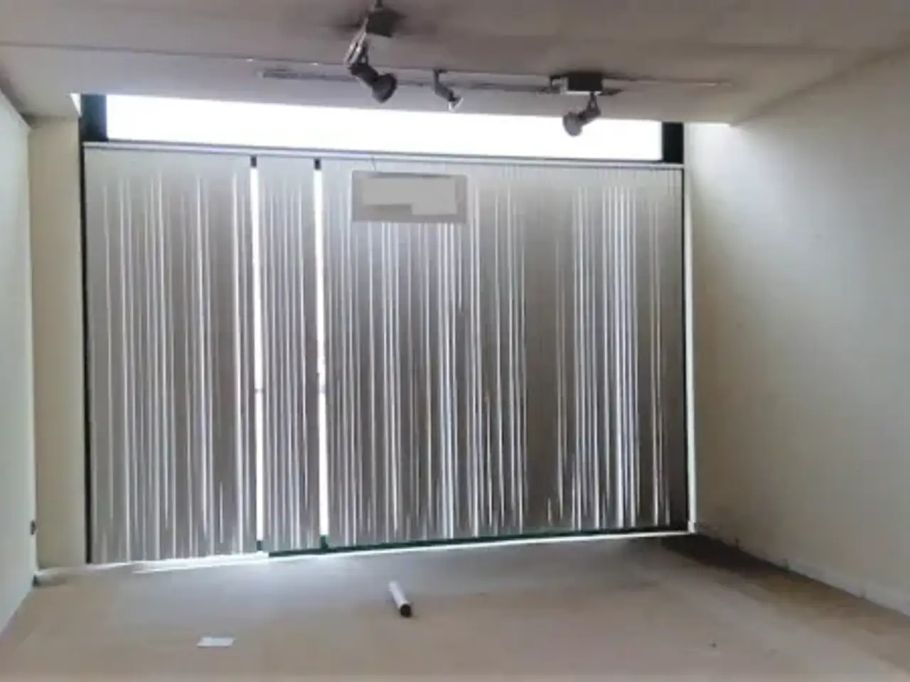 Negozio in Viale Milano, Gallarate, {3} - Foto 1