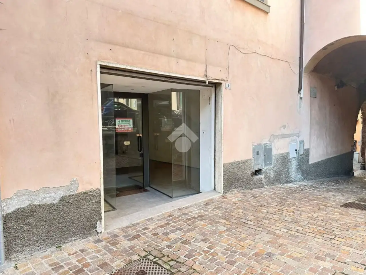 Negozio in Piazza Sant'Antonio, Breno, {3} - Foto 1